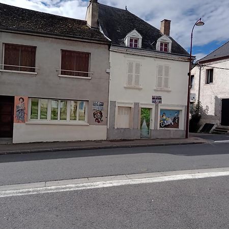 Appartement Le Labyrinthe Du Peintre Bransat ภายนอก รูปภาพ