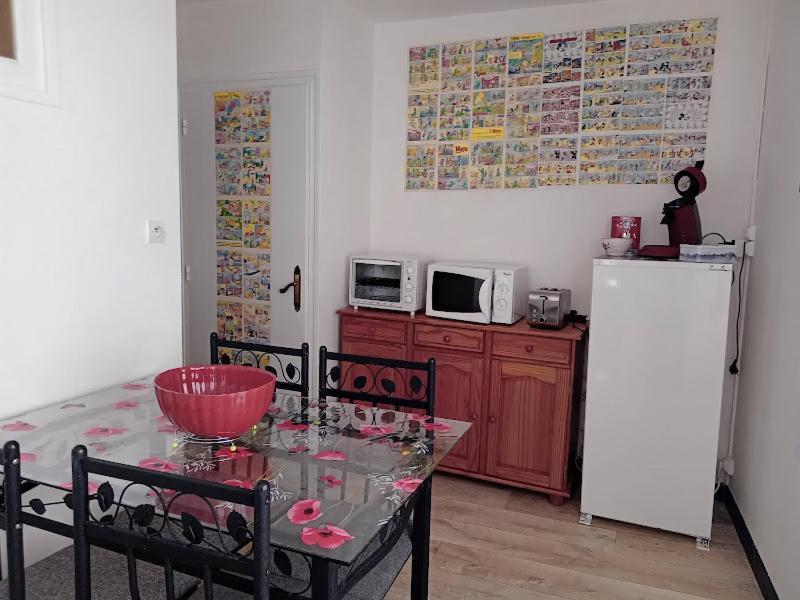 Appartement Le Labyrinthe Du Peintre Bransat ภายนอก รูปภาพ