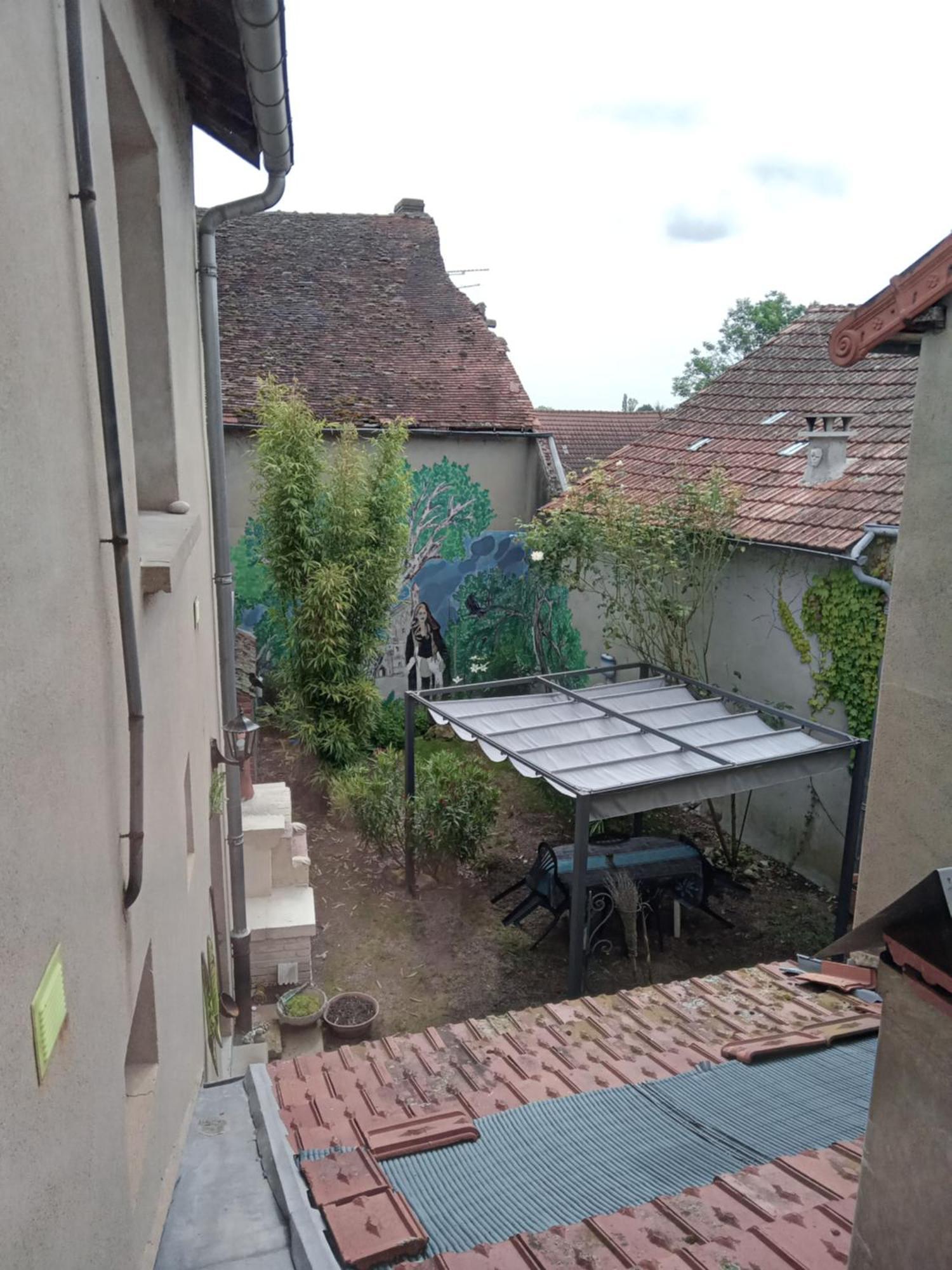 Appartement Le Labyrinthe Du Peintre Bransat ภายนอก รูปภาพ